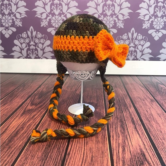 Crochet Camo Earflap Hat - Picture 1 of 4